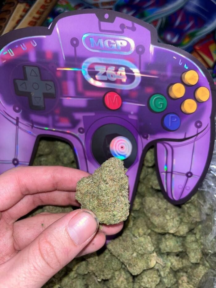 Lava Cake Strain